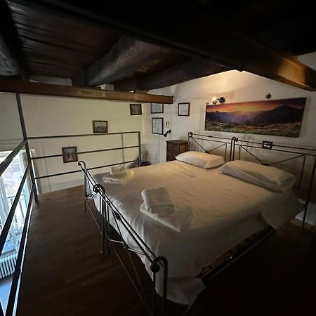 Casa Vacanza Trinita Неаполь Екстер'єр фото